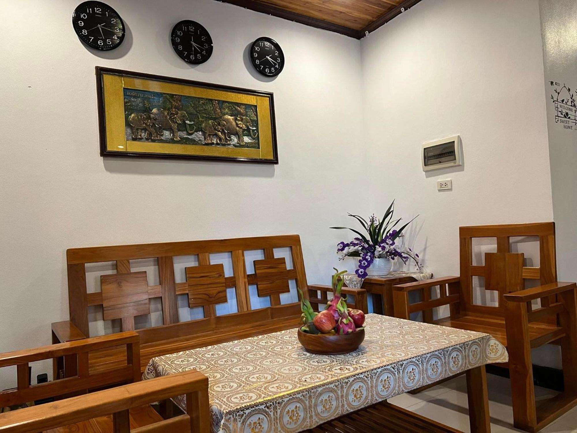 Jasmine Place House Luang Prabang Buitenkant foto